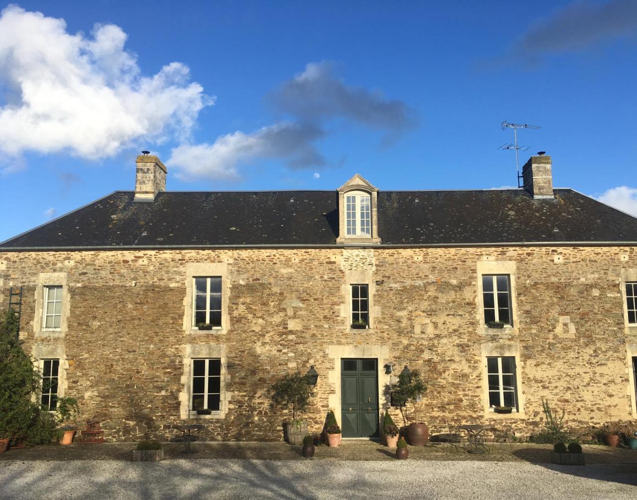 Отель Manoir De La Riviere Saint-Louet-sur-Seulles Экстерьер фото